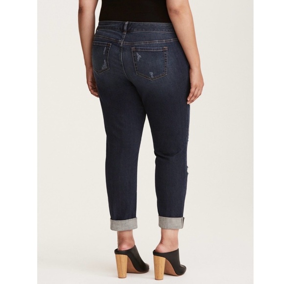 Torrid Womens Star Wars Patch Jeans in Dark Wash Blue size 16R Disney Boyfriend - Picture 7 of 15